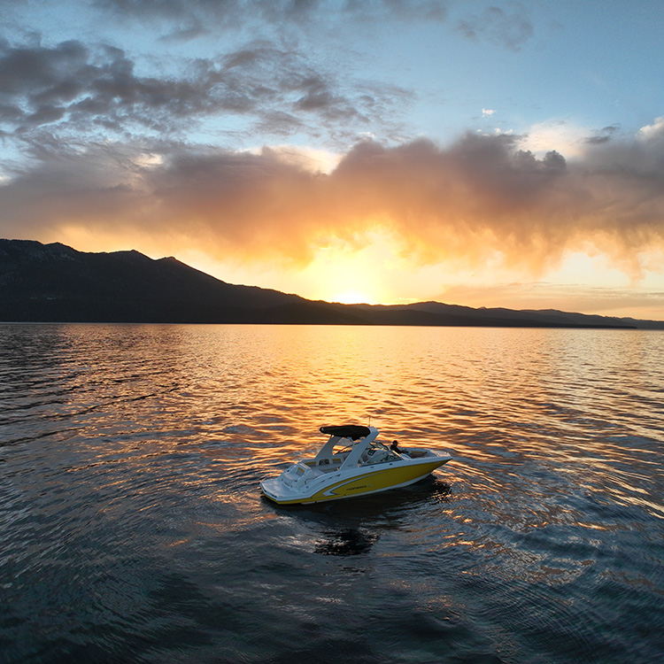 Boat Tahoe - Power Boats - Lake Tahoe